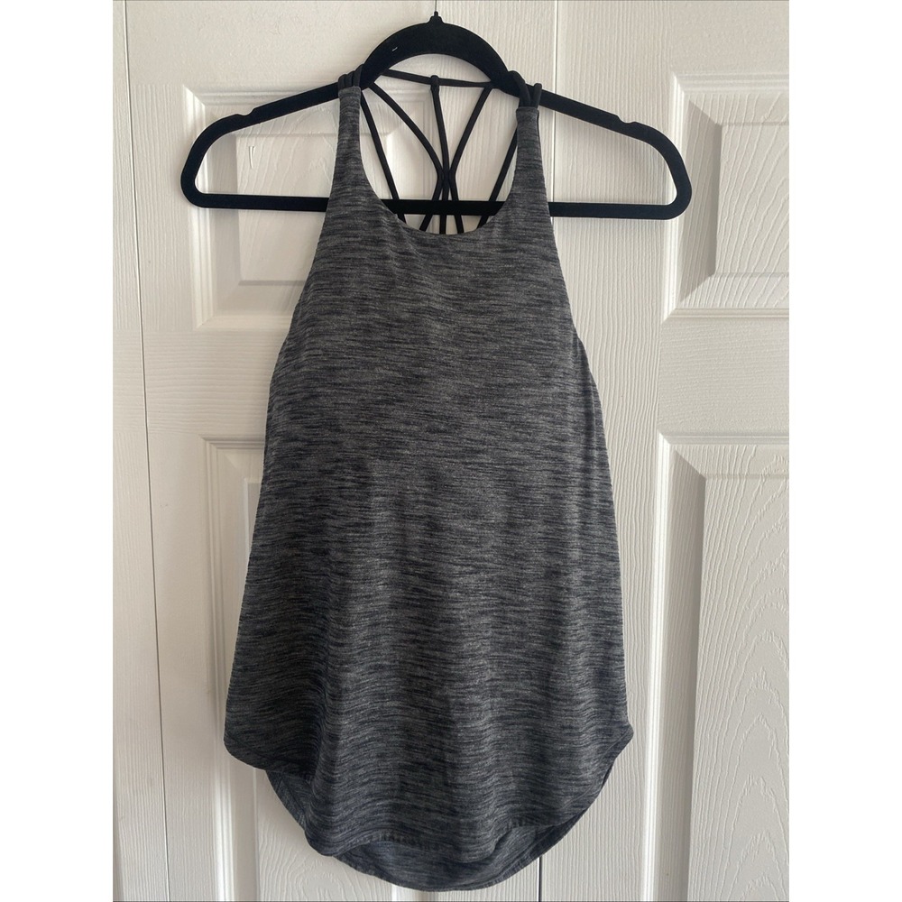 Lululemon Wild Tank Top Womens Size 6 Gray Strappy Open Back Built In Bra Yoga